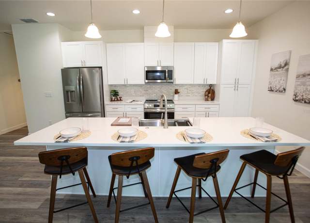 Property at 9445 Eldridge Rd, Spring Hill, FL 34608, 4 beds, 2 baths