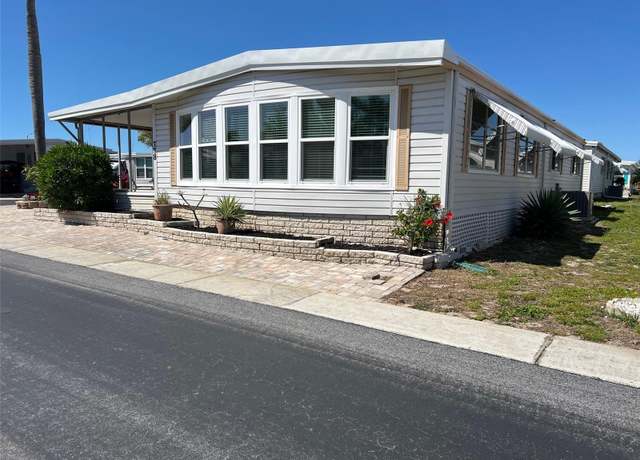 Property at 778 Royal Palm Cir, Largo, FL 33778, 2 beds, 2 baths