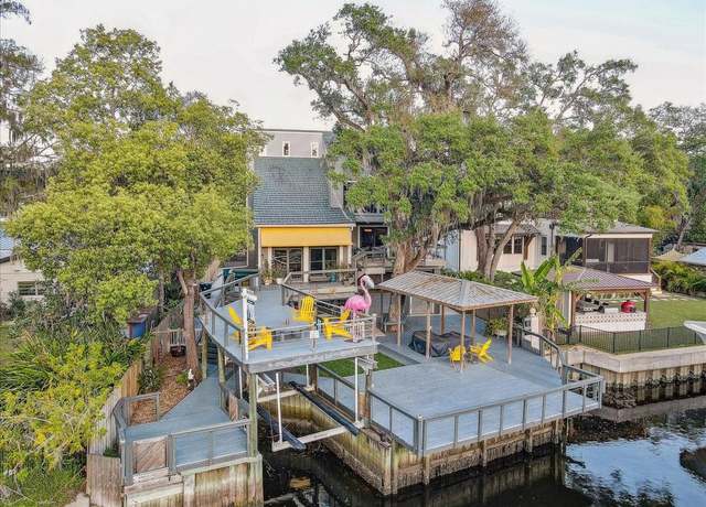 Property at 7500 N Ola Ave, Tampa, FL 33604, 3 beds, 3 baths