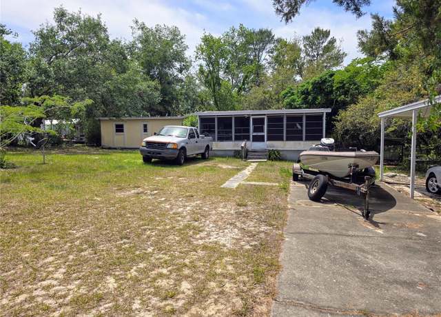 Property at 8323 Evergreen Ave, Brooksville, FL 34613, 2 beds, 1 bath