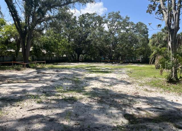 Property at 825 S Lime Ave, Sarasota, FL 34237