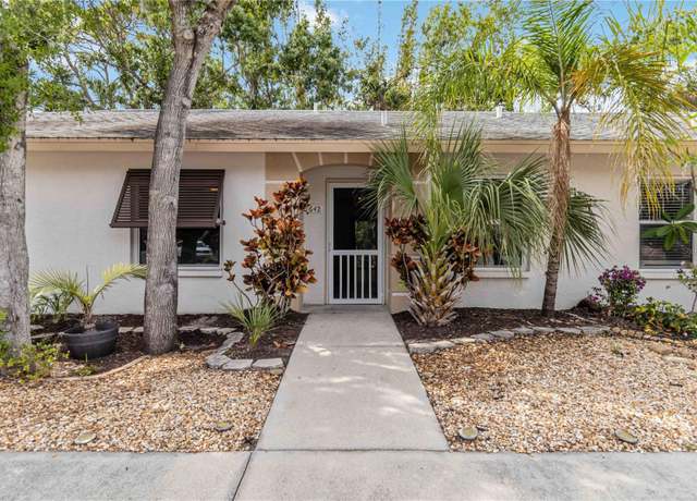 Property at 642 N Jefferson Ave #13, Sarasota, FL 34237, 2 beds, 2 baths