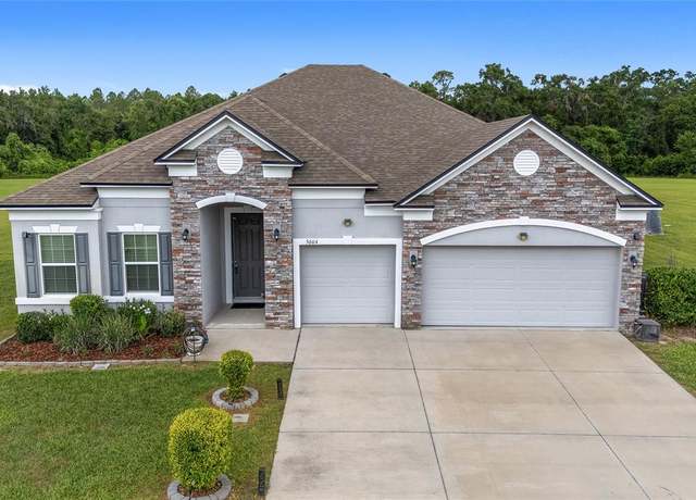 Property at 5604 SW 215th Ter, Newberry, FL 32669, 4 beds, 3 baths