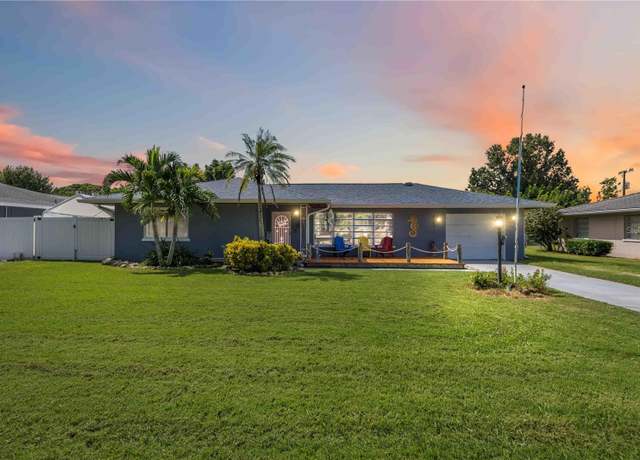 Property at 5307 14th Avenue Dr W, Bradenton, FL 34209, 4 beds, 2 baths