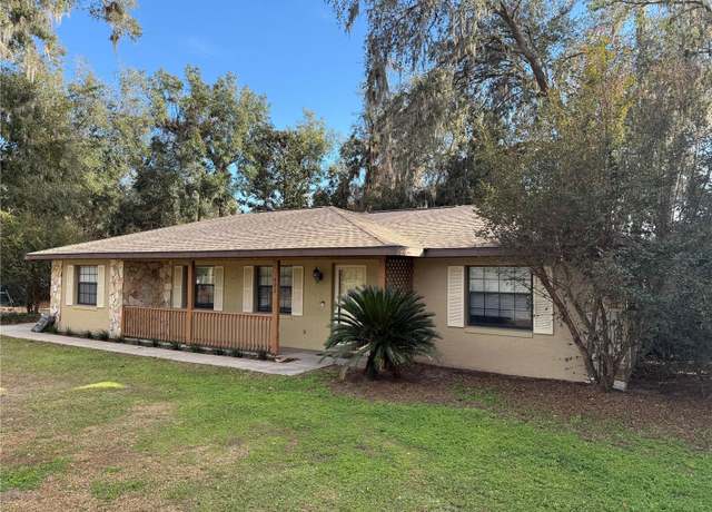Property at 403 W Palm Ave, Bushnell, FL 33513, 3 beds, 2 baths