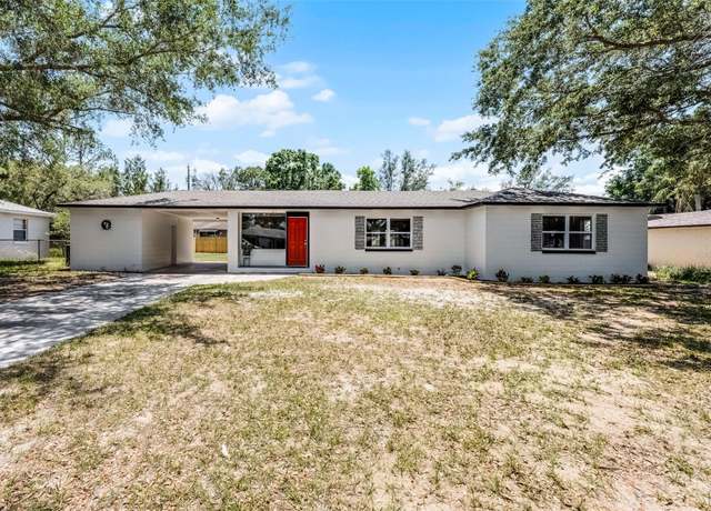Property at 410 W Seminole Ave, Eustis, FL 32726, 3 beds, 3 baths