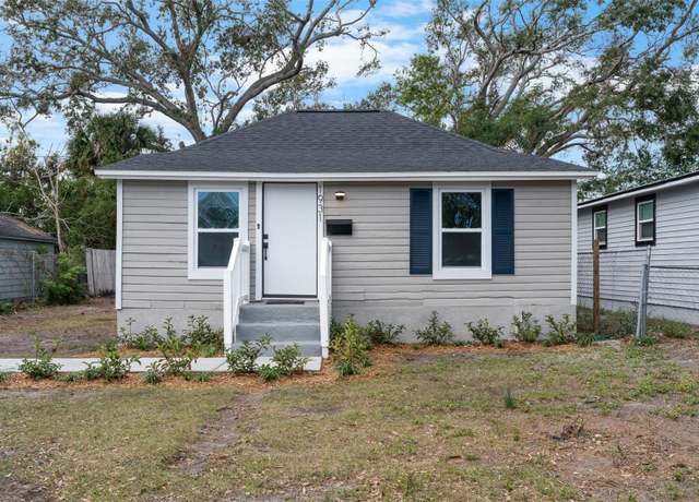 Property at 1931 24th St S, St Petersburg, FL 33712, 3 beds, 1 bath