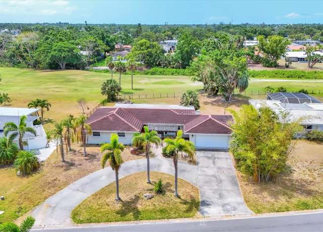Property at 3432 Pine Valley Dr, Sarasota, FL 34239, 3 beds, 2.5 baths