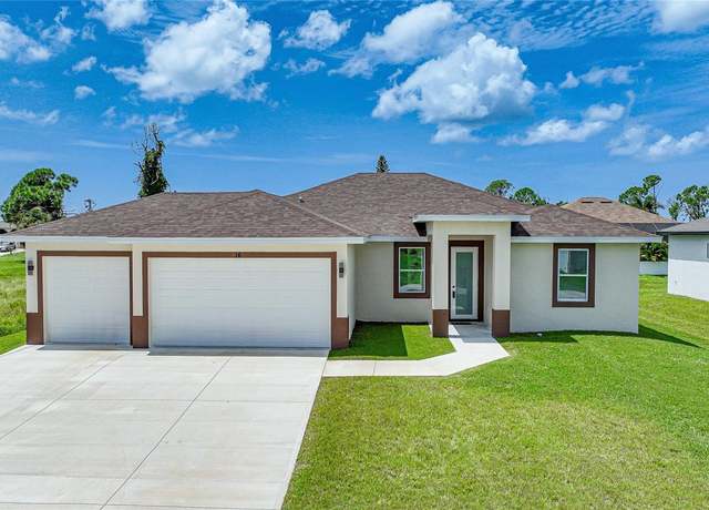 Property at 16 Tee View Rd, Rotonda West, FL 33947, 4 beds, 3 baths