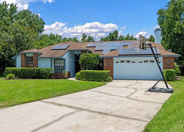 Property at 1032 Silcox Branch Cir, Oviedo, FL 32765, 4 beds, 2 baths