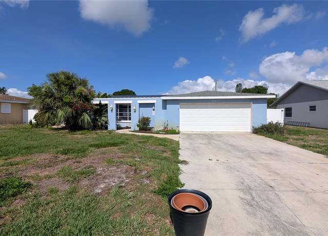 Property at 249 Malvern Dr, Venice, FL 34293, 2 beds, 2 baths