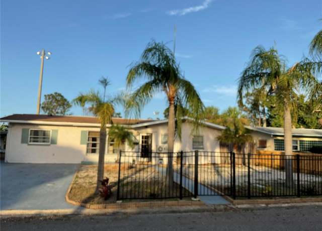 Property at 3680 Whiting Dr SE, St Petersburg, FL 33705, 3 beds, 2 baths