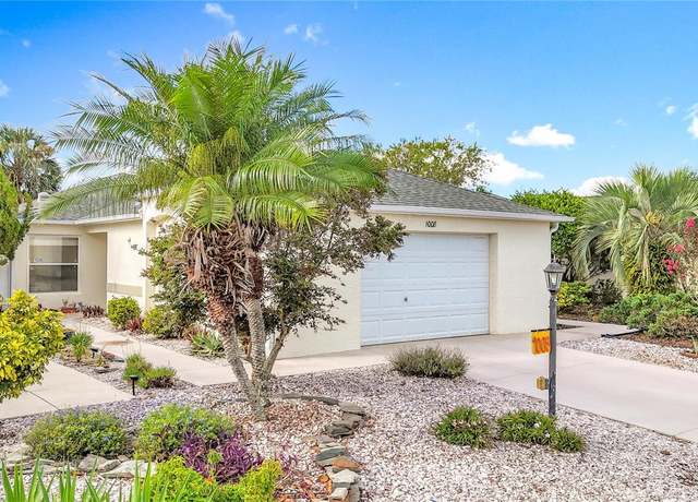 Property at 1008 Jackson St, The Villages, FL 32162, 2 beds, 2 baths