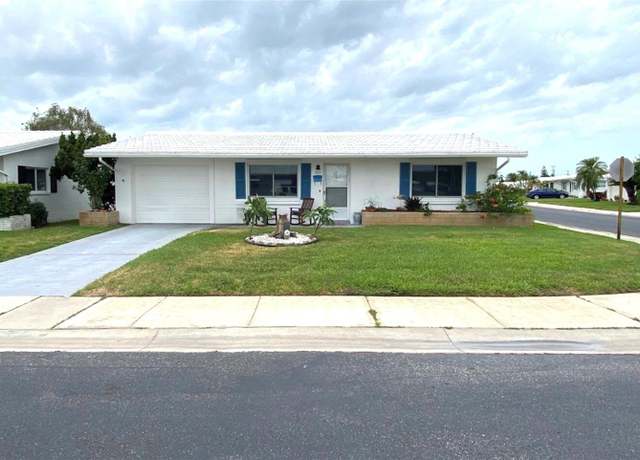 Property at 10032 36th St N, Pinellas Park, FL 33782, 2 beds, 1.5 baths