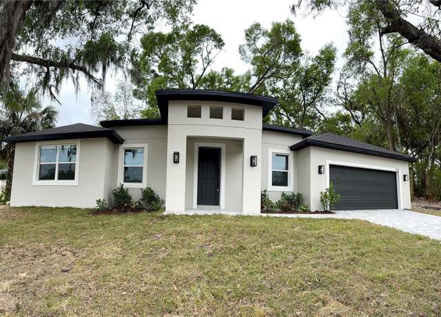 Property at 116 E Cleveland St, Apopka, FL 32703, 4 beds, 2 baths