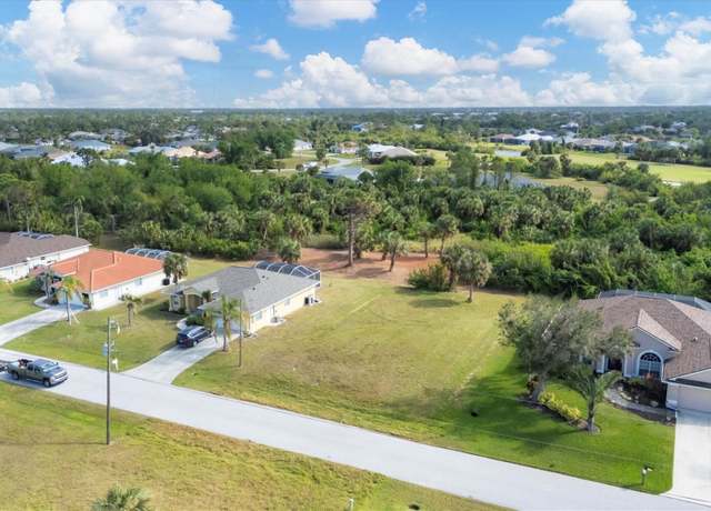 Property at 74 Long Meadow Ct, Rotonda West, FL 33947