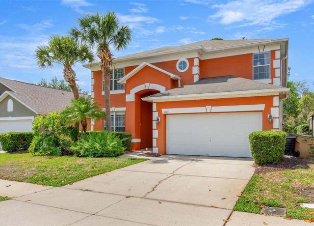Property at 2769 Lido Key Dr, Kissimmee, FL 34747, 7 beds, 4.5 baths