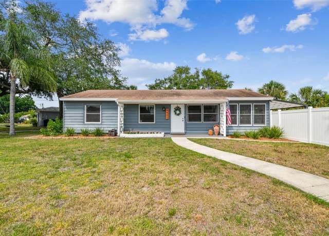 Property at 4403 W Bay Court Ave, Tampa, FL 33611, 3 beds, 2 baths