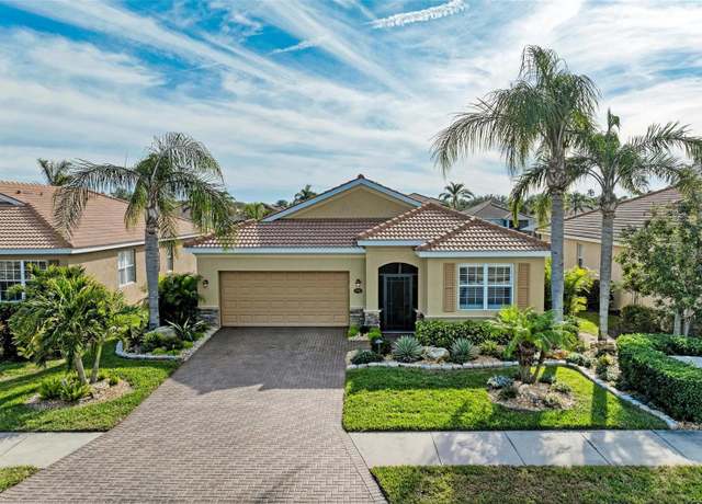 Property at 8912 Heritage Sound Dr, Bradenton, FL 34212, 3 beds, 2 baths