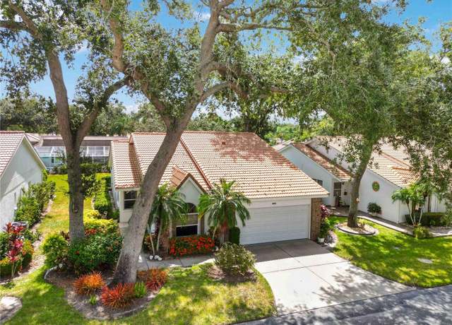 Property at 5807 Garden Lakes Fern, Bradenton, FL 34203, 3 beds, 2 baths