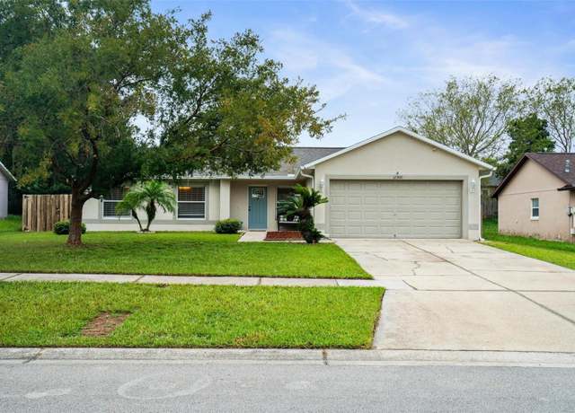 Property at 12300 Woodglen Cir, Clermont, FL 34711, 3 beds, 2 baths