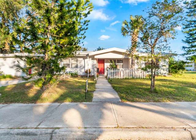 Property at 2695 S East Ave, Sarasota, FL 34239, 4 beds, 2 baths