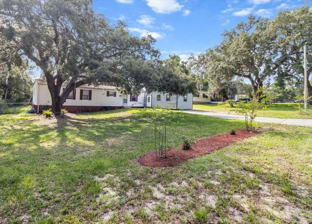 Property at 8431 S Lake Consuella Dr, Floral City, FL 34436, 2 beds, 2 baths