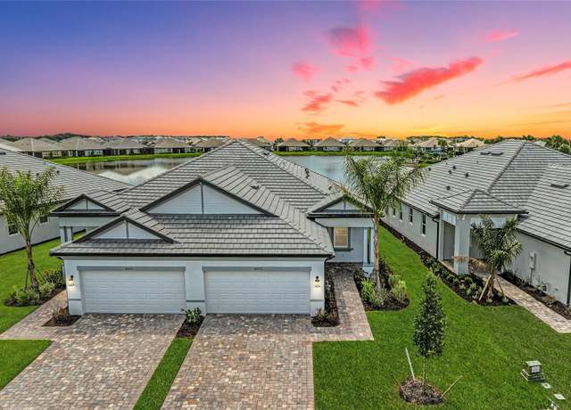 Property at 18079 Cherished Loop, Lakewood Ranch, FL 34211, 2 beds, 2 baths