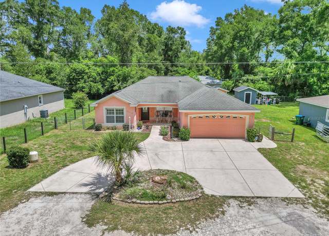 Property at 3453 SE 147th Ln, Summerfield, FL 34491, 3 beds, 2 baths