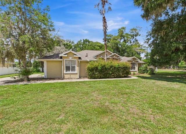 Property at 802 SE 50th Ter, Ocala, FL 34471, 4 beds, 2 baths