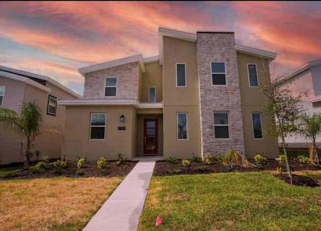 Property at 9024 Sommerset Hills Dr, Davenport, FL 33896, 9 beds, 5 baths