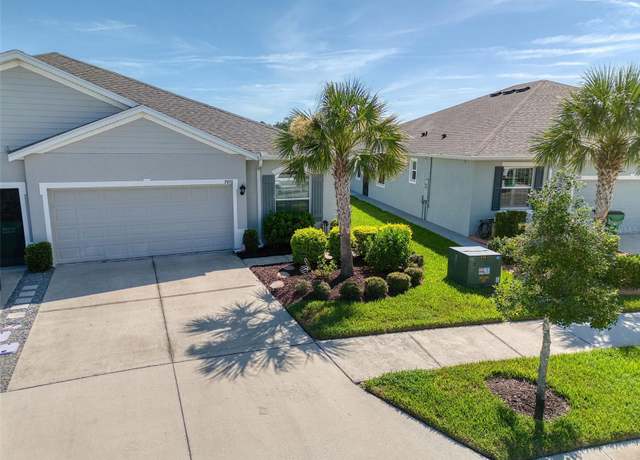 Property at 7476 Stonebrook Cir, Wesley Chapel, FL 33545, 3 beds, 2 baths