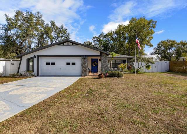 Property at 204 Trout Ave, Inverness, FL 34450, 3 beds, 2 baths