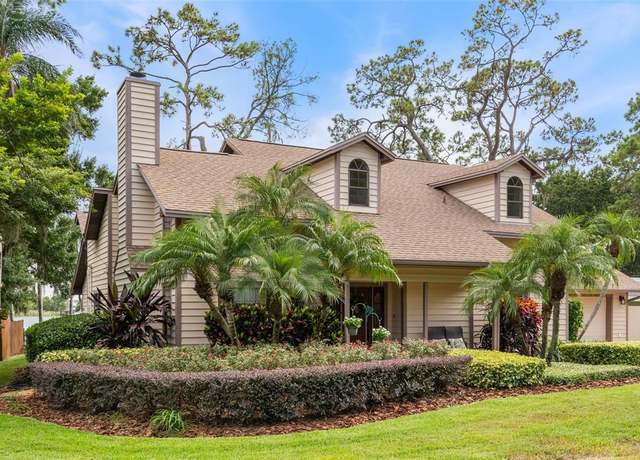 Property at 5608 Bear Lake Cir, Apopka, FL 32703, 3 beds, 3.5 baths