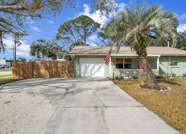 Property at 4407 Parnell Dr, Sarasota, FL 34232, 3 beds, 3 baths