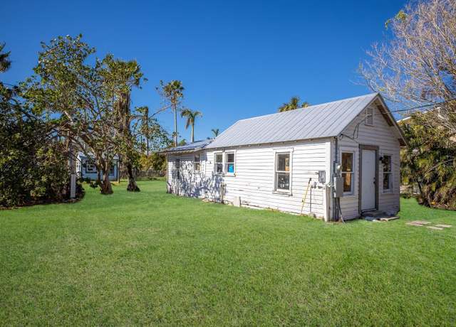 Property at 4420 119th St W, Cortez, FL 34215, 1 bed, 1 bath
