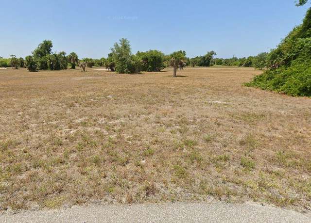 Property at 21 Hull Ct, Placida, FL 33946