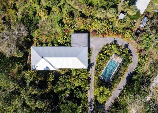 Property at 6380 12th St, Vero Beach, FL 32966, 4 beds, 3 baths