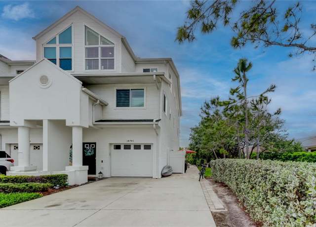 Property at 14741 Seminole Trl, Seminole, FL 33776, 4 beds, 4 baths