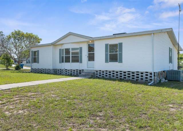 Property at 14911 Rialto Ave, Brooksville, FL 34613, 3 beds, 2 baths