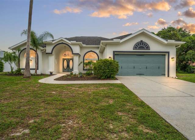 Property at 1010 Archway Dr, Spring Hill, FL 34608, 3 beds, 2 baths