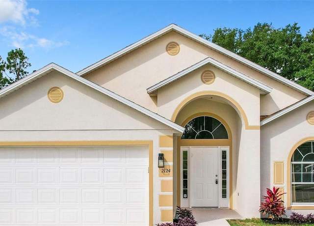 Property at 2124 Fish Eagle St, Clermont, FL 34714, 4 beds, 3 baths