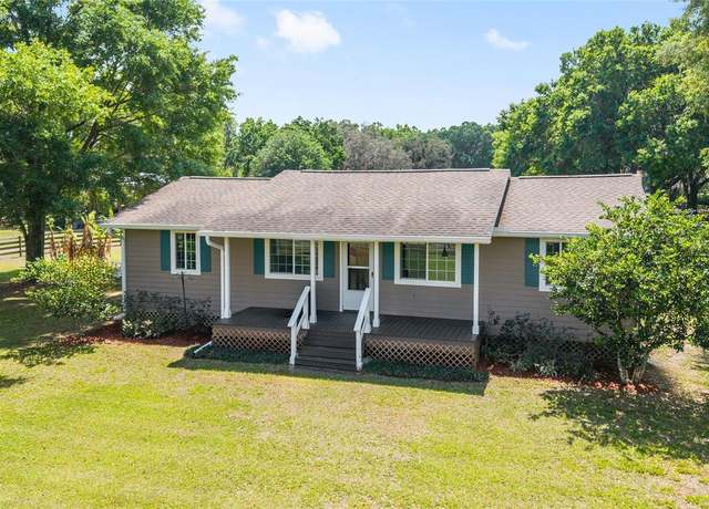 Property at 2720 SE 145th St, Summerfield, FL 34491, 3 beds, 2 baths