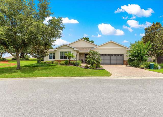 Property at 9925 SW 95th Loop, Ocala, FL 34481, 3 beds, 3 baths