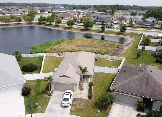Property at 6632 Laxey Ct, Zephyrhills, FL 33541, 3 beds, 2 baths