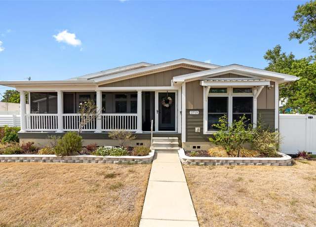 Property at 2715 9th Ave N, St Petersburg, FL 33713, 4 beds, 3 baths