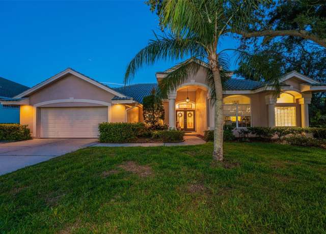Property at 1802 Oak Ridge Rd, Safety Harbor, FL 34695, 4 beds, 3 baths