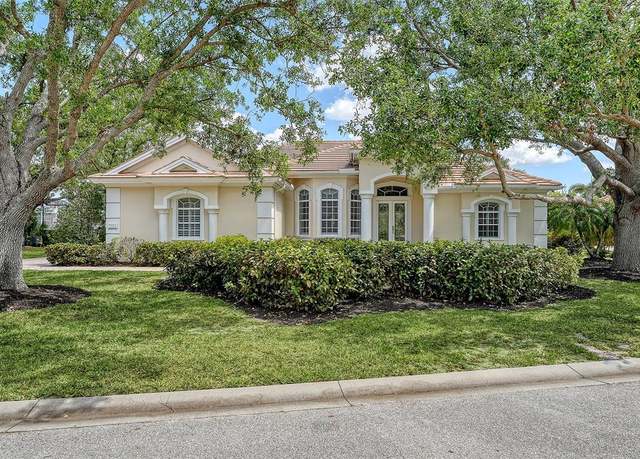 Property at 7319 Westminster Ct, University Park, FL 34201, 4 beds, 3 baths