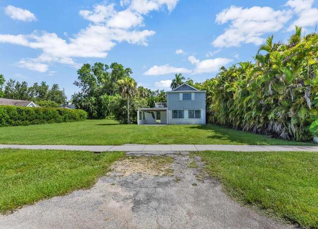 Property at 1428 Poinciana Ave, Fort Myers, FL 33901, 2 beds, 2 baths