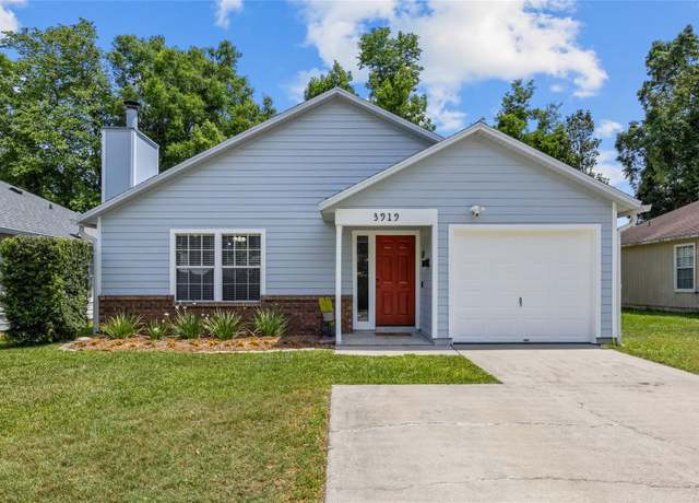 Property at 3919 SW 28th Ter, Gainesville, FL 32608, 3 beds, 2 baths